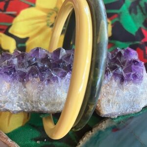 BUTTER AND GREEN/GRAY VINTAGE BAKELITE BRACELETS